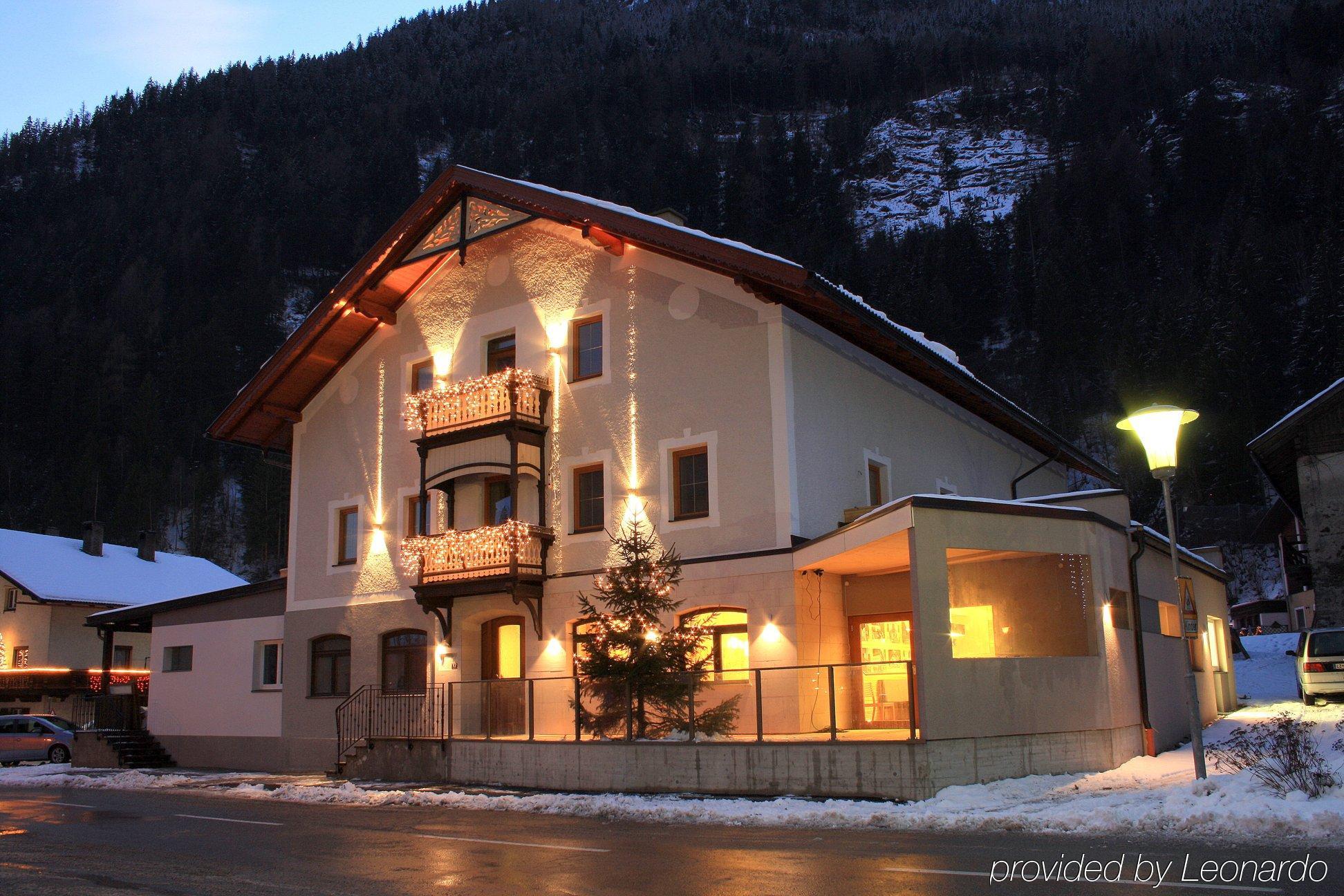 Gasthaus Post Appartamento Matrei in Osttirol Esterno foto